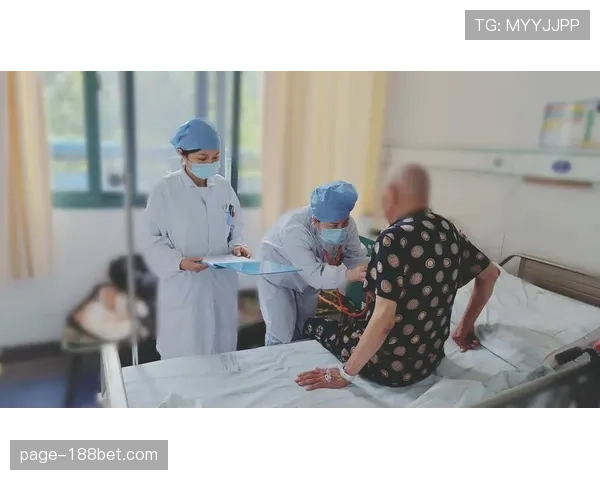 坎宁安场均24.5分9.9助攻 肺气胸伤停影响评奖资格